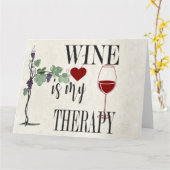 ワインは私のセラピーグリーティングカード カード (黄色い花)