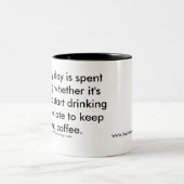 ワインまたはコーヒー・マグ。 数で圧倒された母 ツートーンマグカップ (中央)