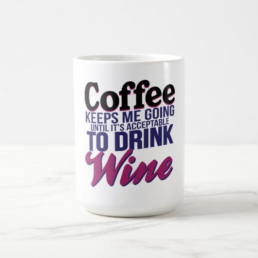 ワインを飲むことは受諾可能になるまでコーヒー コーヒーマグカップ (中央)