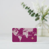 ワインカラーの飛行機の旅行ワールドマップ 名刺 (スタンド正面)