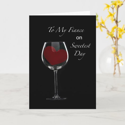 ワイングラスにフィアンススウィートデイ赤いハート カード (黄色い花)