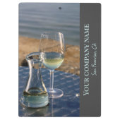 ワインショップ、バーまたはワイナリーのメニューホルダー クリップボード (裏面)