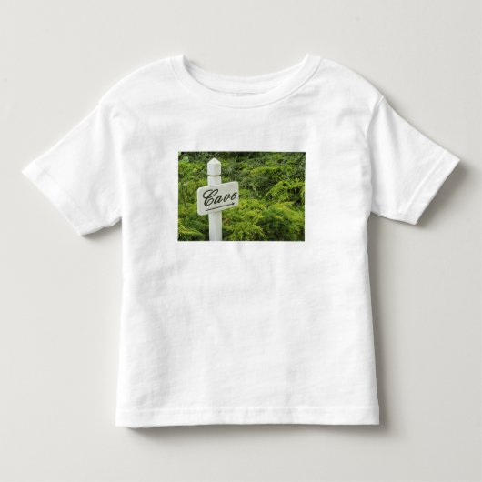 ワインセラー（洞窟）への入り口を示す看板 トドラーTシャツ (正面)
