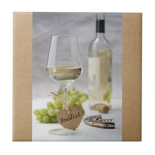 ワインソムリエつる植物恋人ボトルグレープデザイン タイル (正面)