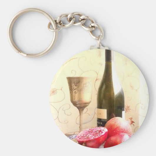 ワインボトルとザクロ キーホルダー (正面)