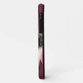 ワインレザーにプリントした赤いダイジー Case-Mate iPhoneケース (裏面/左)
