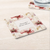 ワインレッドとクリームの花を飾ったブライダルシャワー スクエアペーパーコースター (アングル)