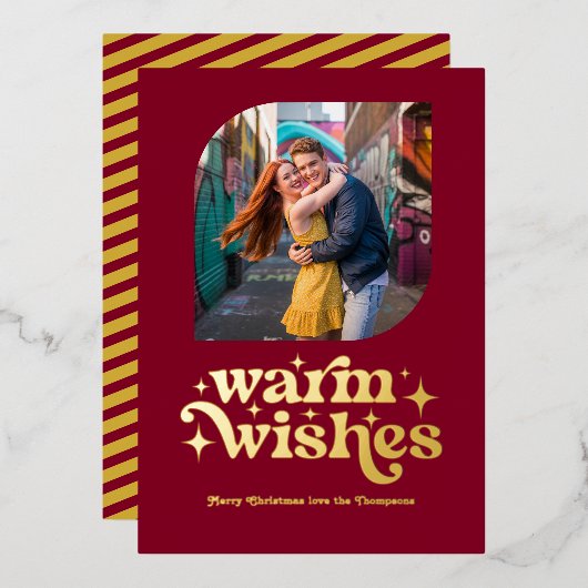 ワインレッドとゴールドのモダン レトロ クリスマス フォト 箔シーズンカード (正面/裏面)