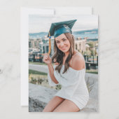 ワインレッドとソフトピンクの花の卒業パーティーの写真 招待状 (裏面)