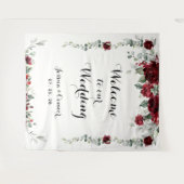 ワインレッドのユーカリのウェルカムボード　私たちの結婚式へようこそ タペストリー (正面(横))