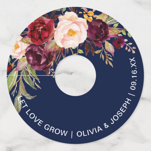 ワインレッドの花を飾ったネイビーブルーの結婚式 ワイングラスタグ (正面)