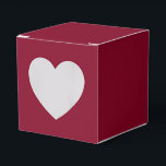 ワインレッド フェイバーボックス<br><div class="desc">ワインレッドは、濃い赤に紫や茶色の色調が混ざった、深く豊かな色である。フランスのブルゴーニュ地方の赤ワインの色に似て、洗練された豪華で暖かいイメージがあると説明されることが多い。</div>