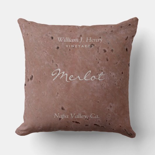 ワインヴィネヤードレッド装飾用クッション クッション (正面)