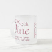 ワイン引用文名前をカスタムするマグ フロストグラスマグカップ (正面左)