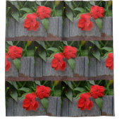 ワイン樽の中の赤い患者 シャワーカーテン (正面)