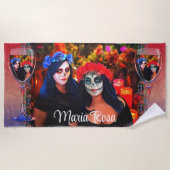 ワイン、カトリナス、花と蝋燭1718 ビーチタオル (正面)