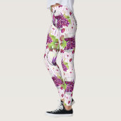 ワイン・ボトルのブドウの葉の紫色の緑ベージュ色 レギンス (左)