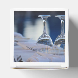 ワイ結婚ングラス フェイバーボックス