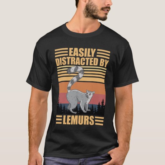 ワオキツネネズミ好きはワオキツネネズミに簡単に気を取られる Tシャツ (正面)