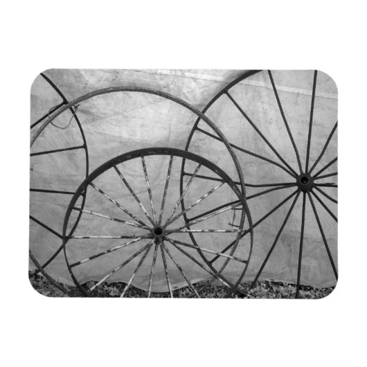 ワゴンホイールの静物画 マグネット (横)