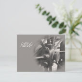 ワゴンホイールカントリーウェディングRSVP応答カード 出欠カード (スタンド正面)