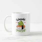 ワサビってる – かわいいかわいい寿司のダジャレ コーヒーマグカップ (左)