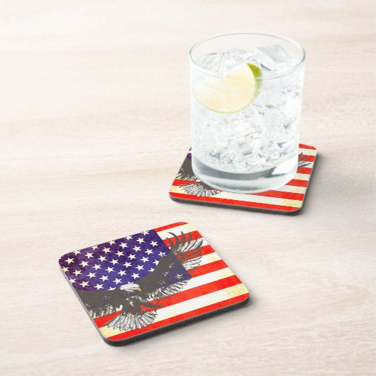 ワシが付いている米国旗は6つの愛国心が強いコースターを置きました コースター (右側)