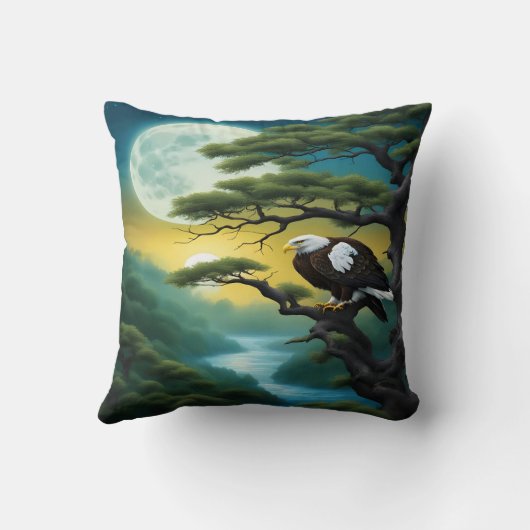 ワシが満月の下の木の枝に止まった クッション (裏面)