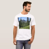 ワシの帽子の荒野04 Tシャツ (正面フル)