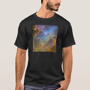 ワシの星雲の広分野のイメージ Tシャツ