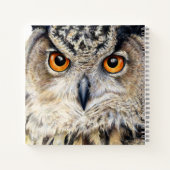 ワシミミズクの顔の美術肖像画 ノートブック (裏面)