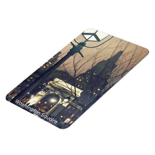 ワシントンスクエアパークNYCアットナイト マグネット (左側)