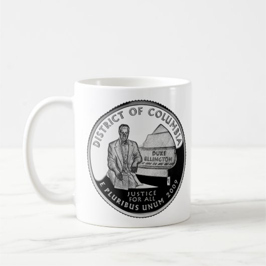 ワシントンフェイクコロンビアクォーター地区 コーヒーマグカップ (左)