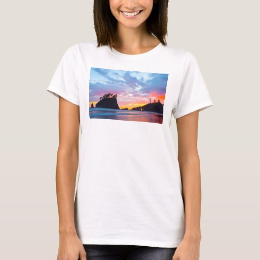 ワシントン州のサンセット時のセカンドビーチ Tシャツ (正面)