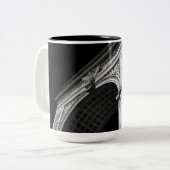 ワシントン州の正方形のアーチ、NYC ツートーンマグカップ (正面左)