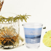 ワシントン州タコマの山レイニアとピュージェット・サウンド ショットグラス