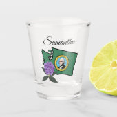 ワシントン州旗とフラワーパシフィックロードデンドロン ショットグラス (正面)