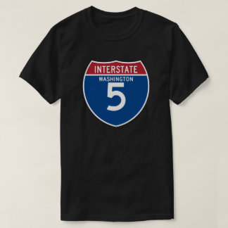 ワシントン州WA I-5の州間幹線道路の盾- Tシャツ