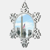 ワシントン記念碑とワシントンDCメモリアル スノーフレークピューターオーナメント (右)