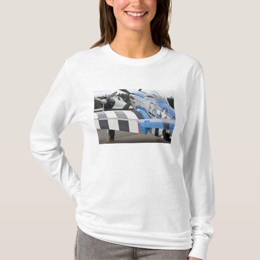 ワシントン、オリンピア、軍事航空ショー 4 Tシャツ (正面)