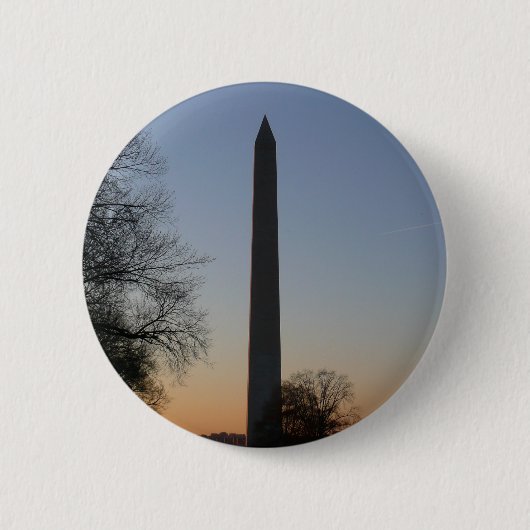 ワシントンD.C.のサンセット時のワシントン記念塔 缶バッジ (正面)