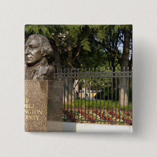 ワシントンD.C.、のジョージ・ワシントンの彫像 缶バッジ (正面)