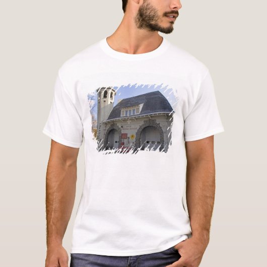 ワシントンD.C.の第19エンジンハウス Tシャツ (正面)