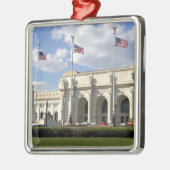 ワシントンD.C.の連合場所、 メタルオーナメント (左)