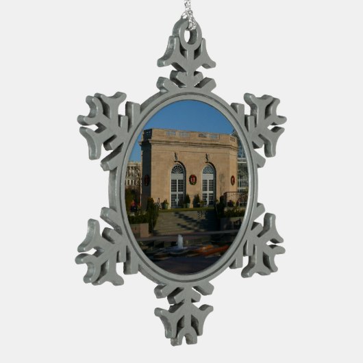 ワシントンDCでのクリスマスの植物園 スノーフレークピューターオーナメント (左)