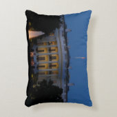 ワシントンDCの夜のクリスマスホワイトハウス アクセントクッション (正面(垂直))