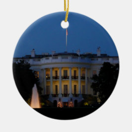 ワシントンDCの夜のクリスマスホワイトハウス セラミックオーナメント