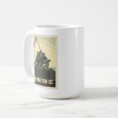 ワシントンDC | 海兵隊戦没者慰霊碑 コーヒーマグカップ (正面左)