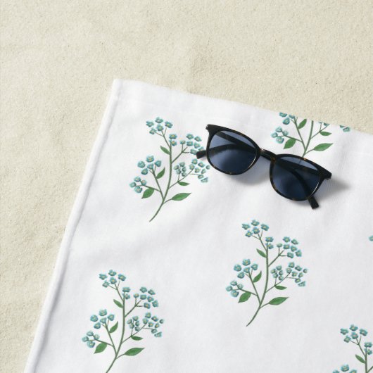 ワスレナグサの花柄プリント プレッピーなドームまたは新築祝い ビーチタオル (インサイチュ)