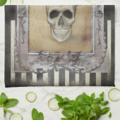 ワタリガラスおよびスカル キッチンタオル (折り畳み)